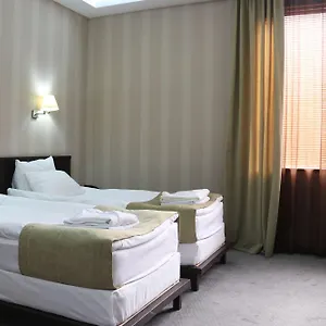 3* Отель D'plaza